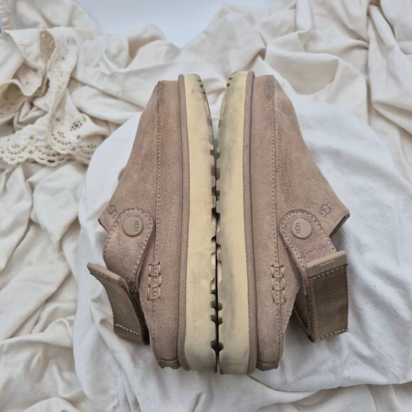 UGG Goldenstar Cozy Clog Slip-on Beige Women's size 8 - Picture 7 of 11